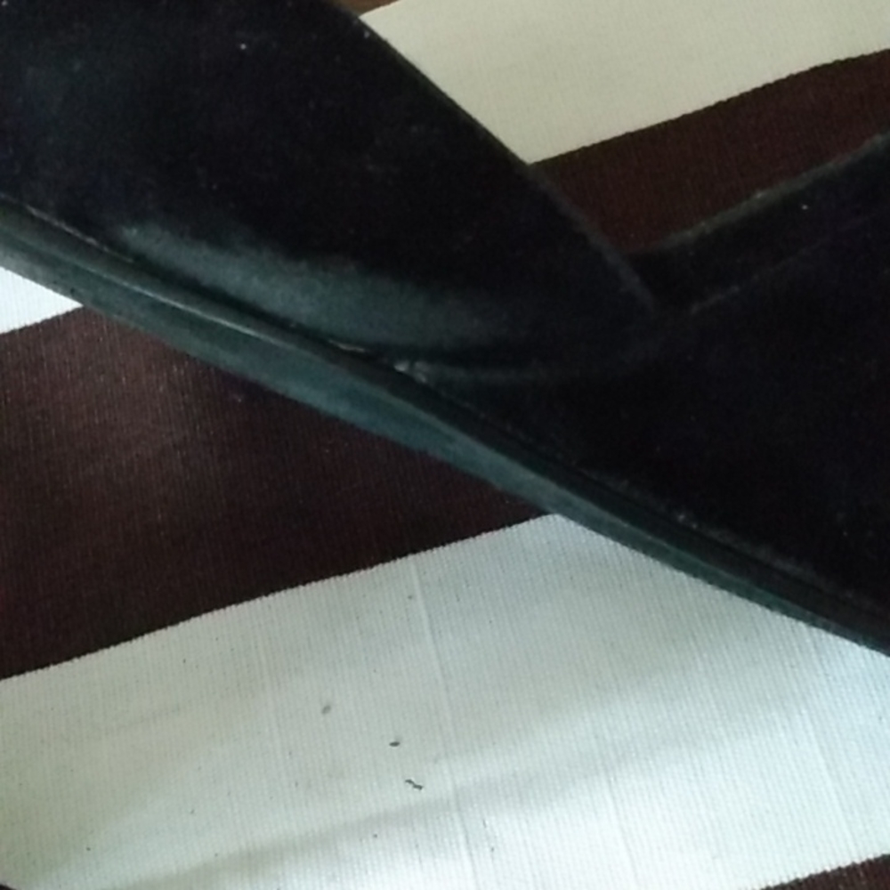 Shoes - Picture 11 of 11